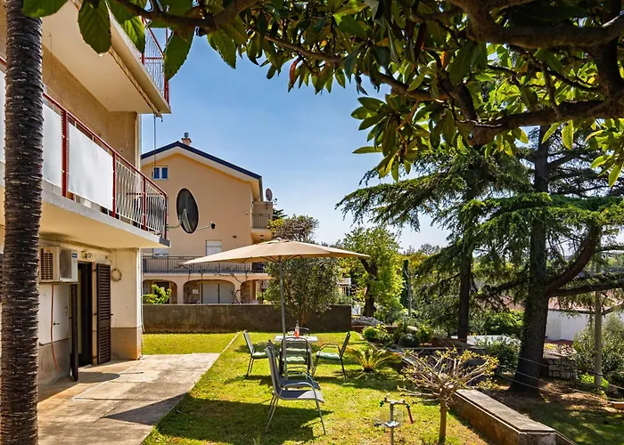 The Wave - With Seaview And Garden - Happy Appartamento