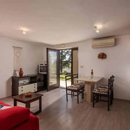 The Wave - With Seaview And Garden - Happy Apartment Kostrena