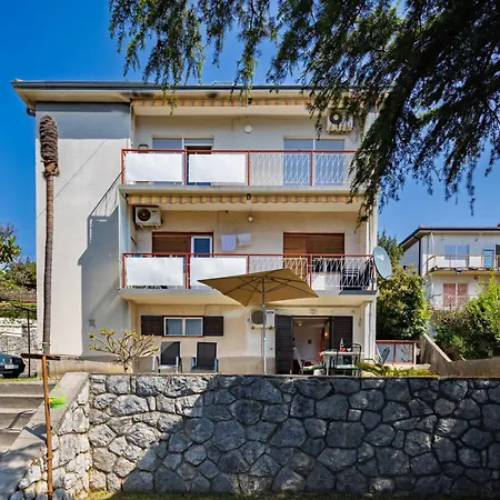 The Wave - With Seaview And Garden - Happy Apartment Kostrena